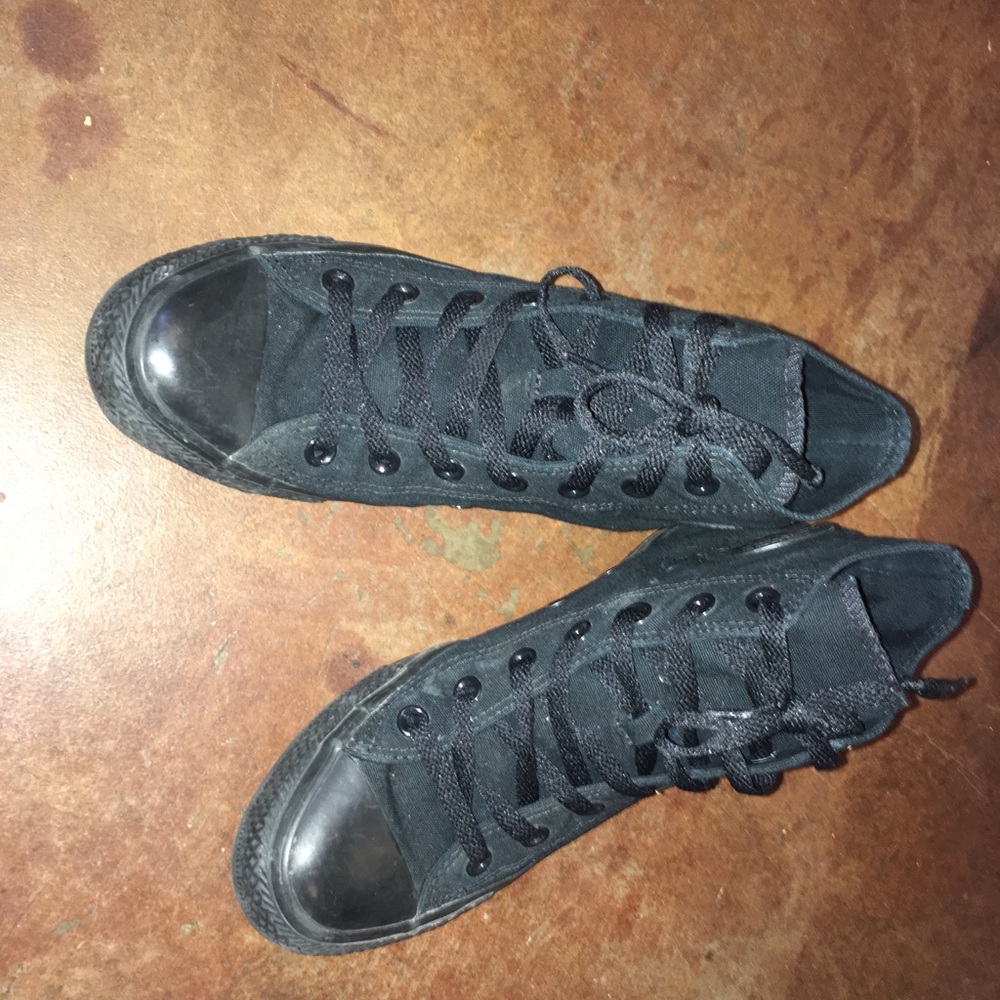 Black high top Converse
